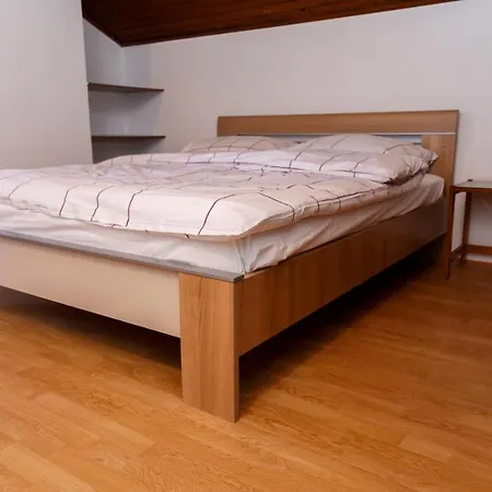 House Elan84 펜션 *